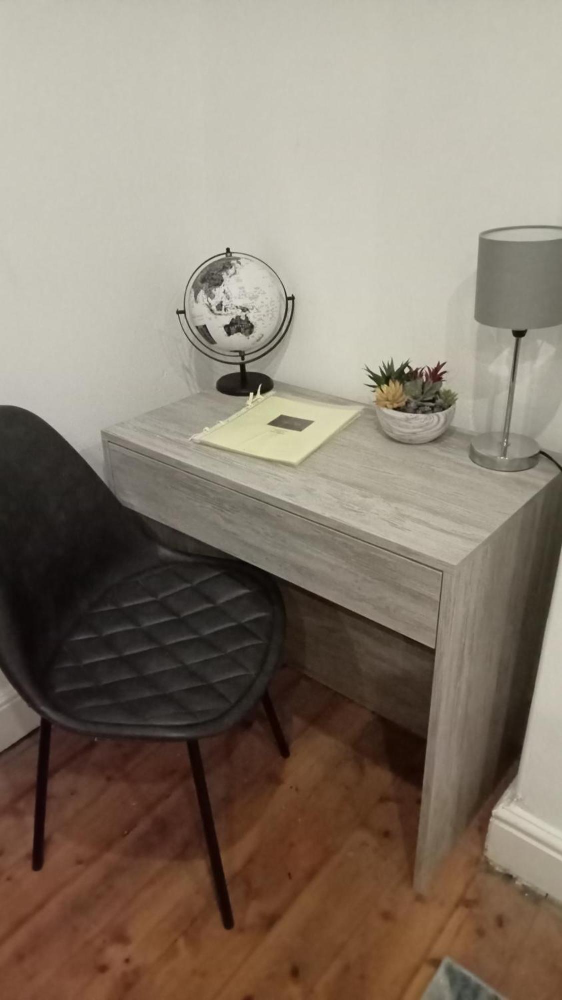 Planet 9 Appartement Warrington  Buitenkant foto